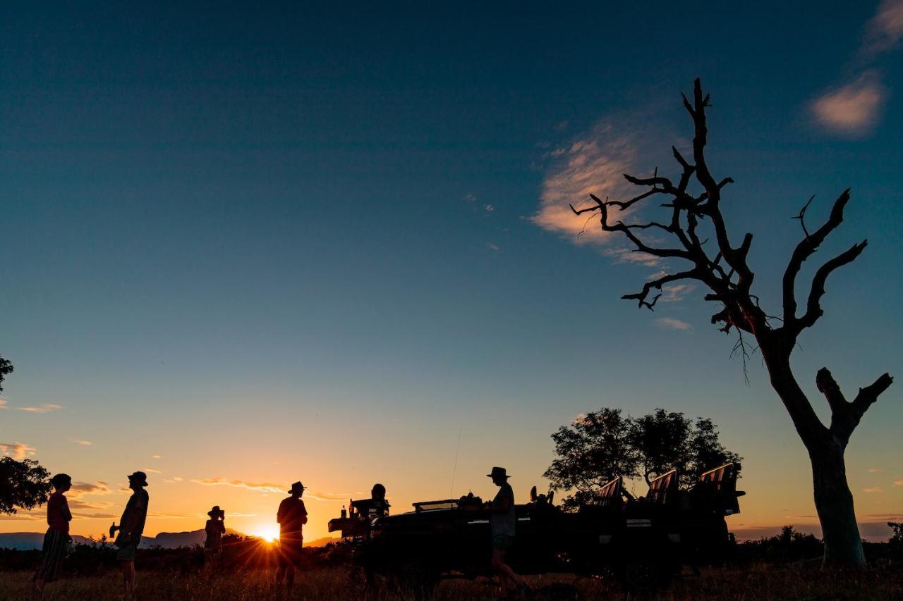 Shindzela Tented Camp Timbavati viltreservat Exteriör bild