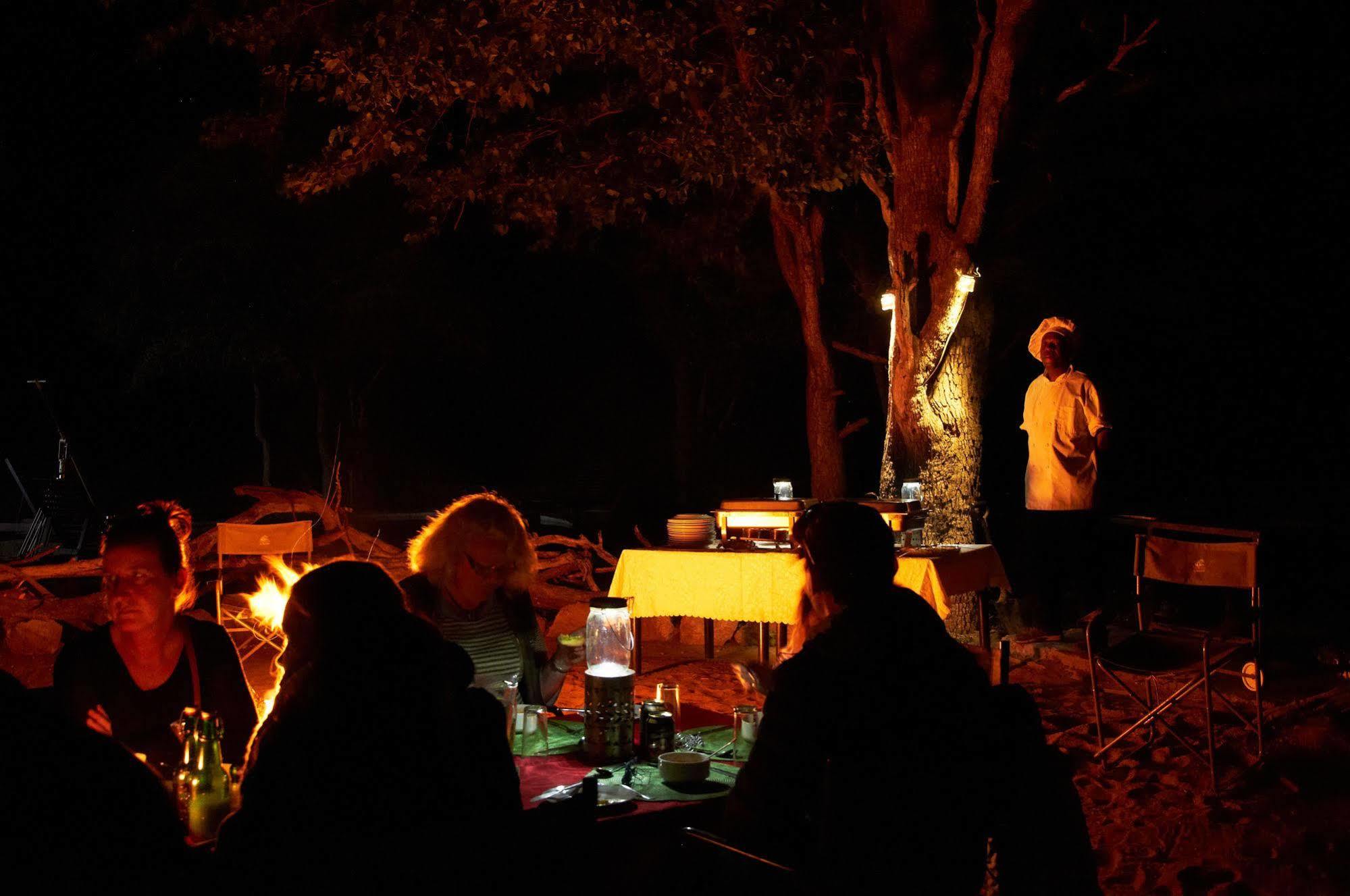 Shindzela Tented Camp Timbavati viltreservat Exteriör bild